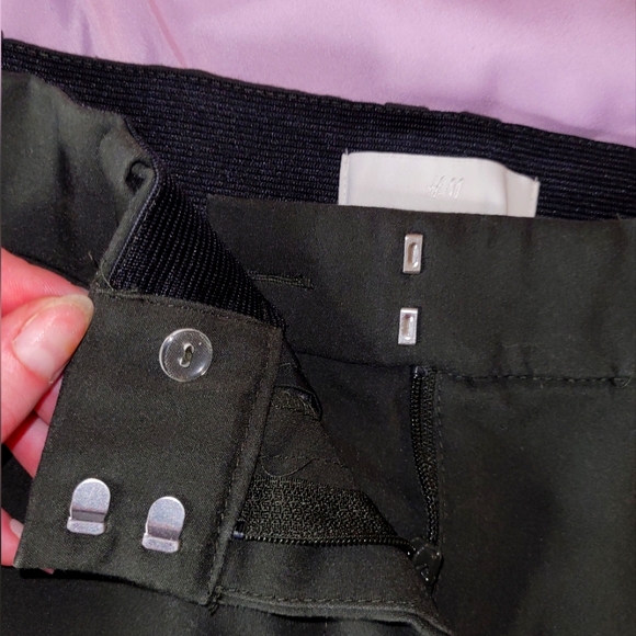 Skinny Fit Green H&M Pants - Picture 4 of 5
